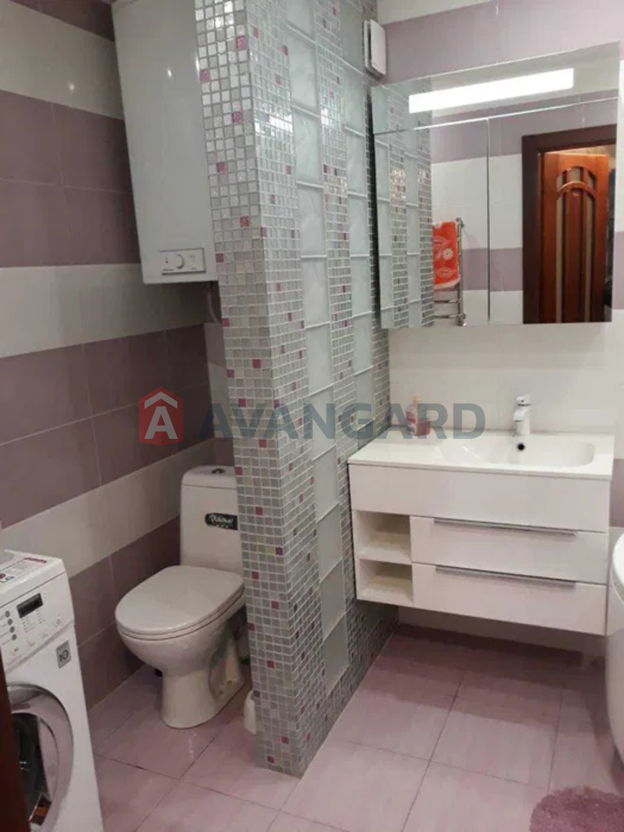 3 ��. ��������, 72/-/9 ��. �., 9/9 ������ ���� 9