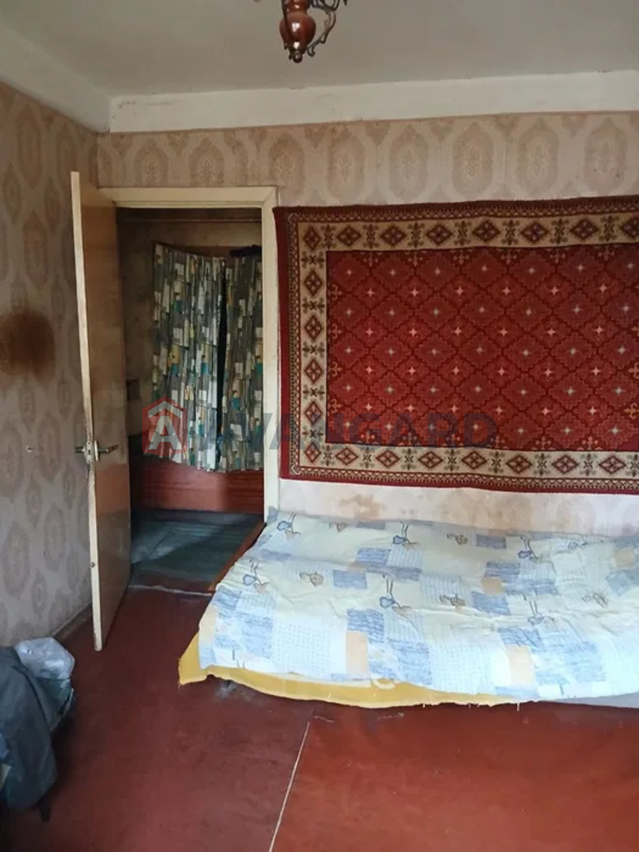 3 ��. ��������, 60/-/7 ��. �., 3/9 ������ ���� 4