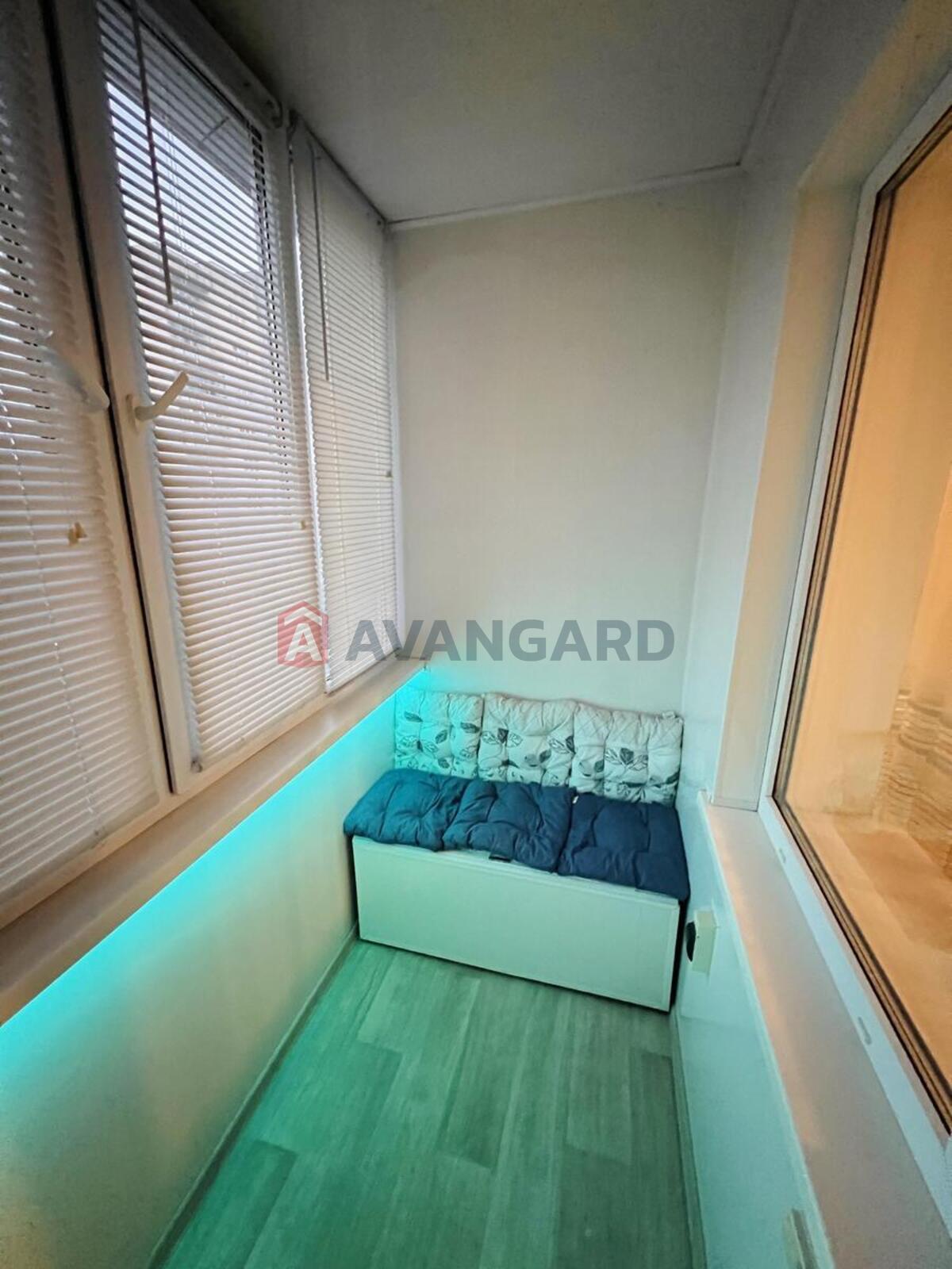 1 ��. ��������, 33/-/7 ��. �., 4/9 ������ ���� 7