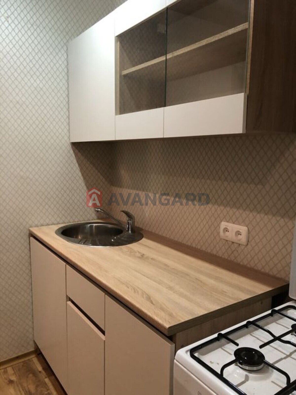 1 ����. ��������, 38/-/8 ��. �., 3/9 ���� ���� 2