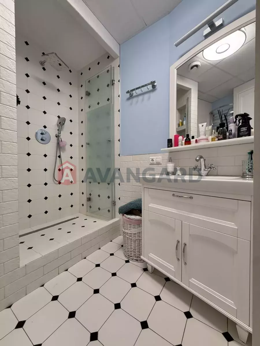 3 ��. ��������, 78/-/25 ��. �., 14/21 ������ ���� 6