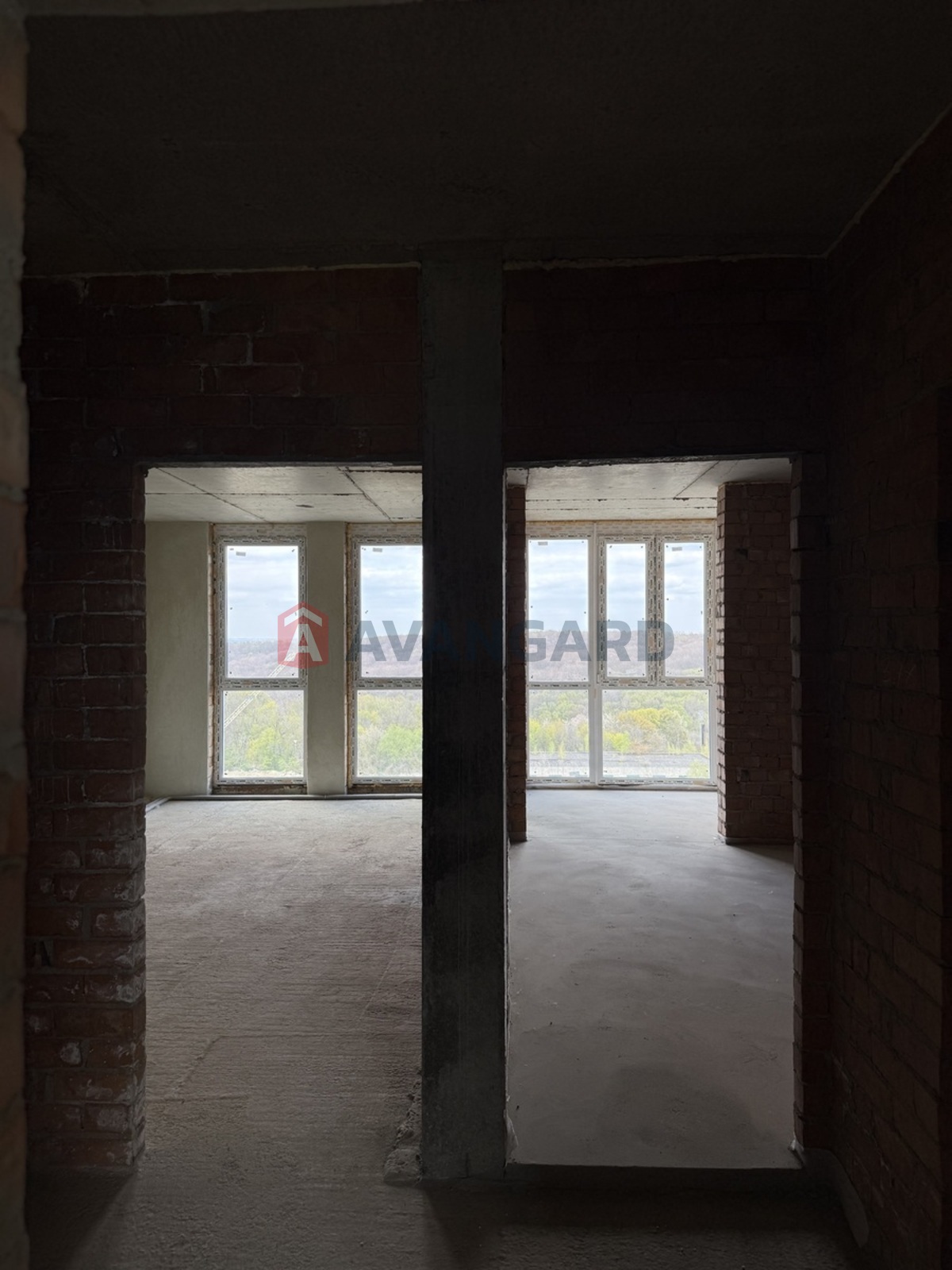 2 ��. ��������, 71/41/30 ��. �., 10/10 ������ ���� 5