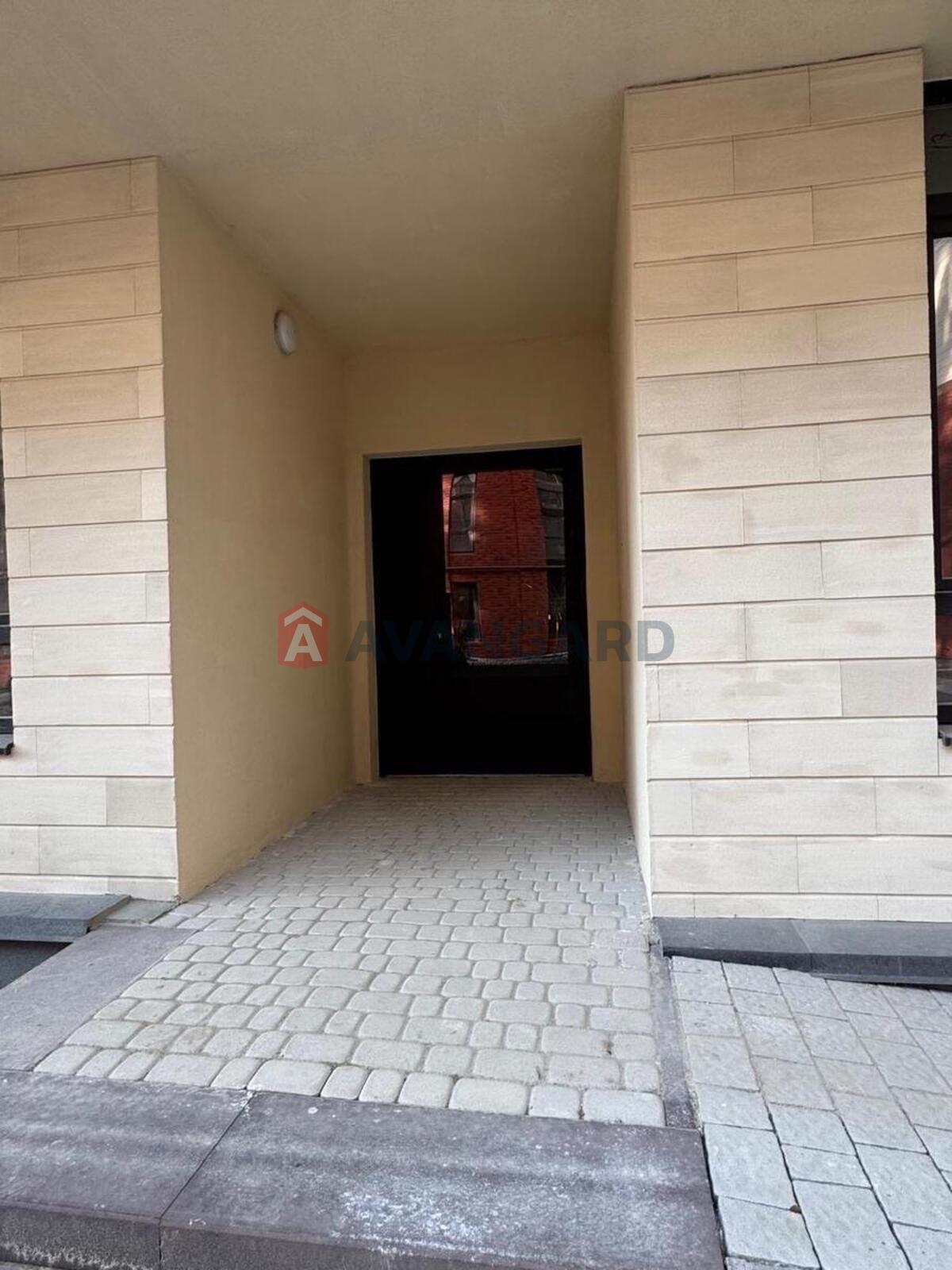 1 ��. ��������, 51/-/12 ��. �., 2/7 ������ ���� 4