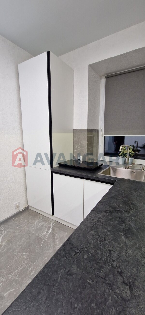 1 ��. ��������, 34/15/10 ��. �., 3/6 ������ ���� 7