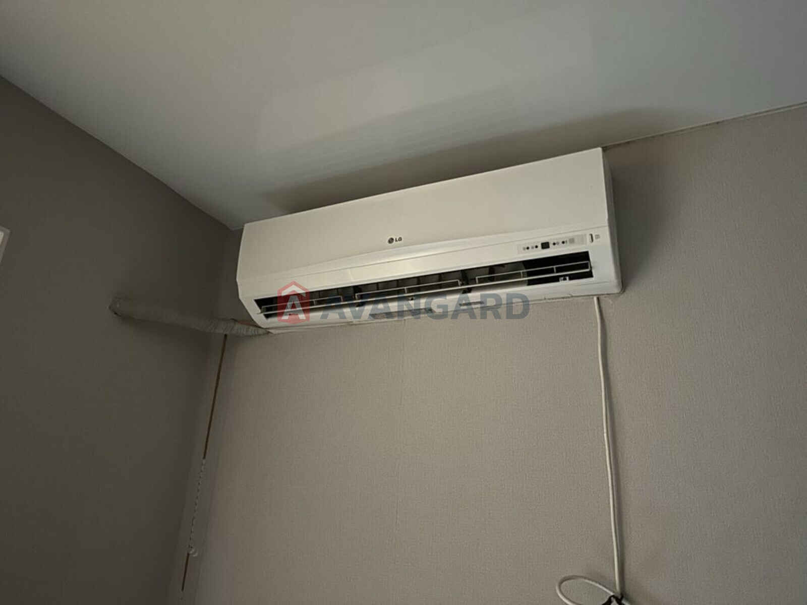 2 ��. ��������, 51/-/12 ��. �., 1/9 ������ ���� 9