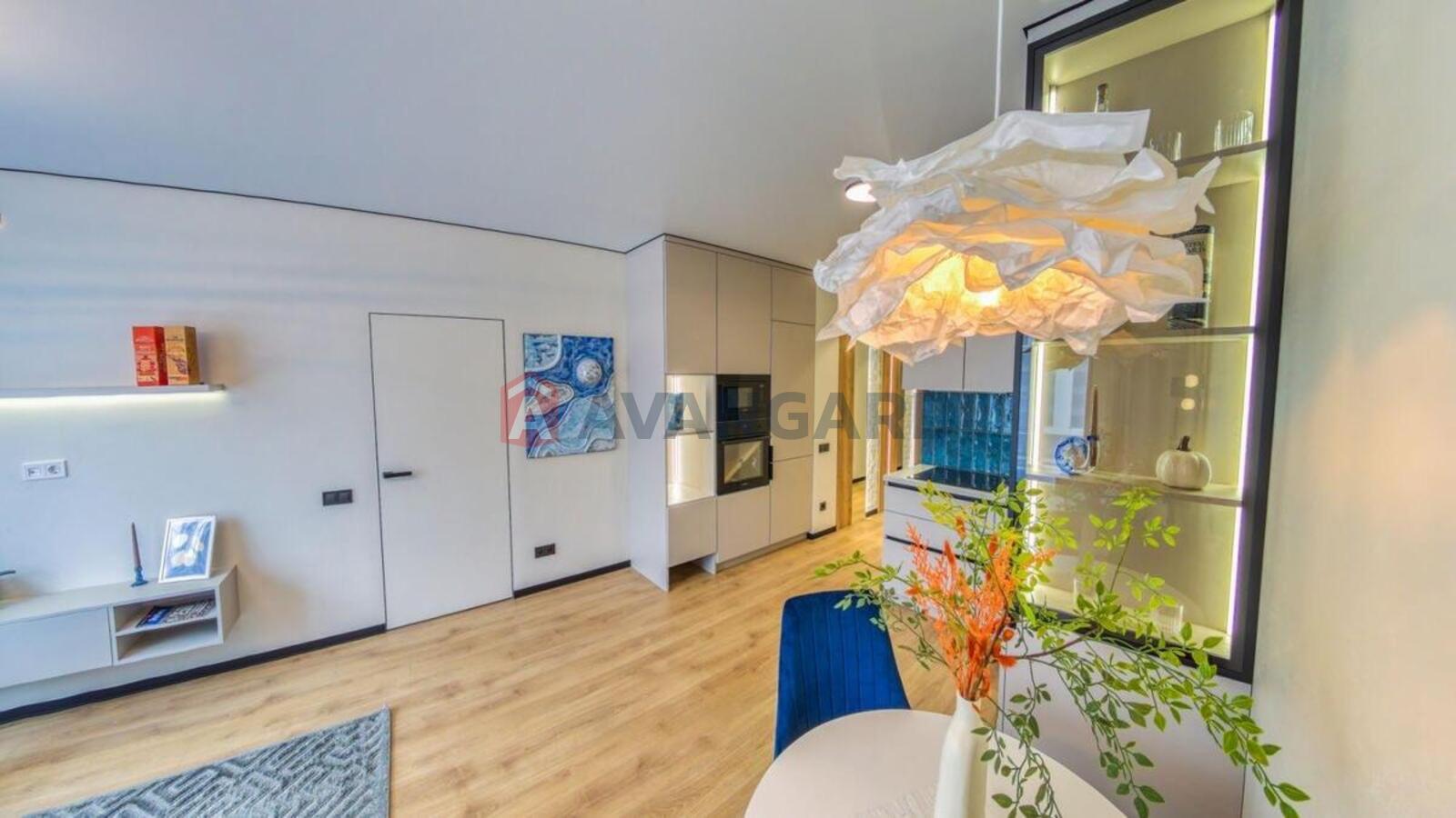 1 ��. ��������, 43/15/24 ��. �., 4/25 ������ ���� 16