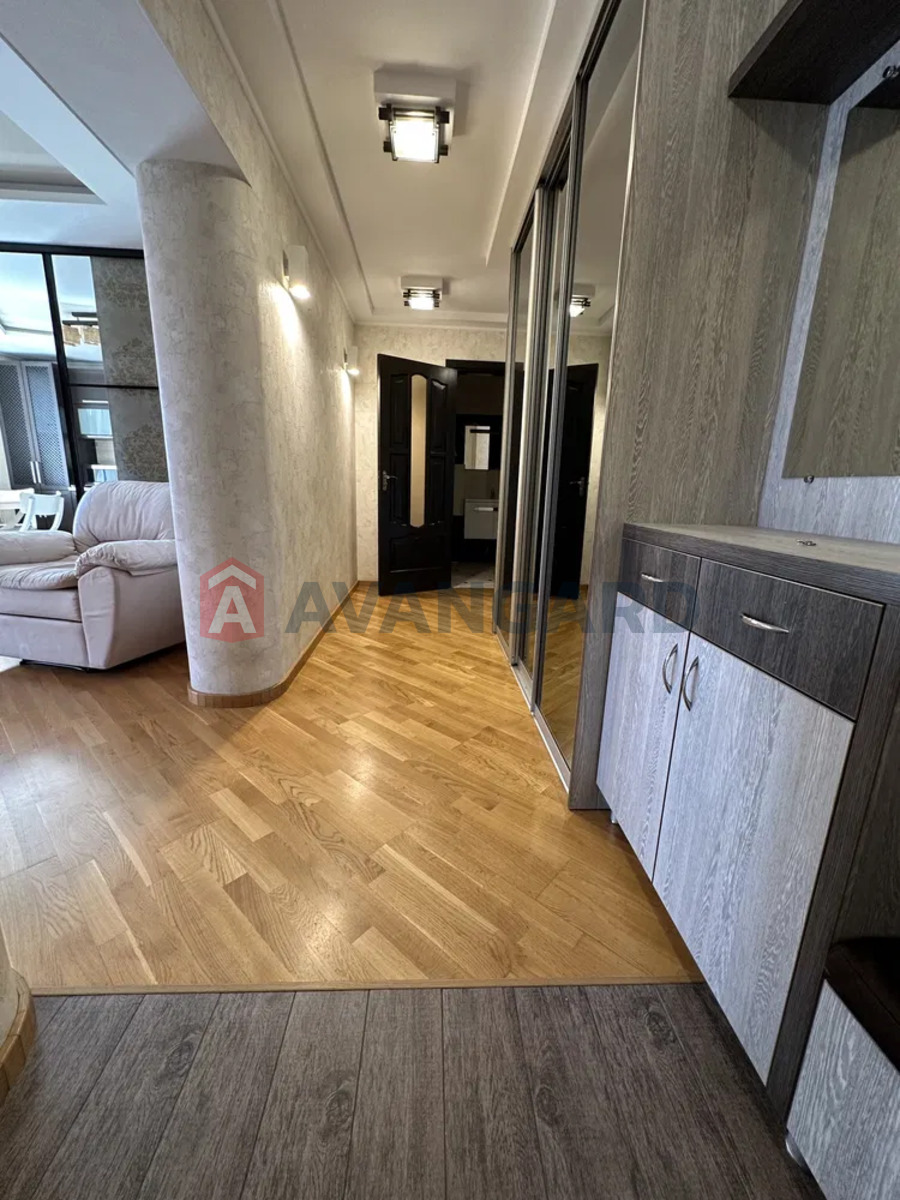 3 . , 96,6/53,8/11,7 . ., 4/5   17