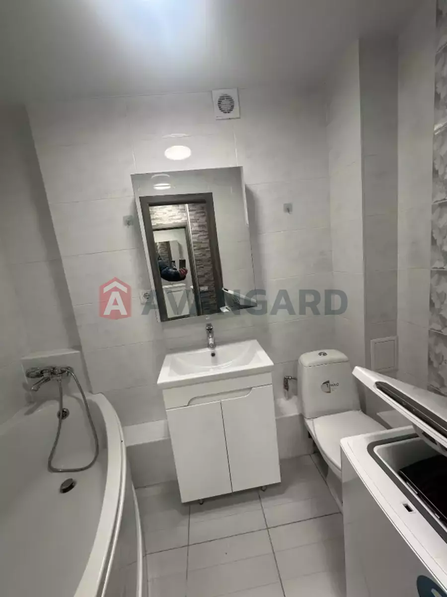 2 ����. ��������, 36/30/7 ��. �., 9/9 ���� ���� 2