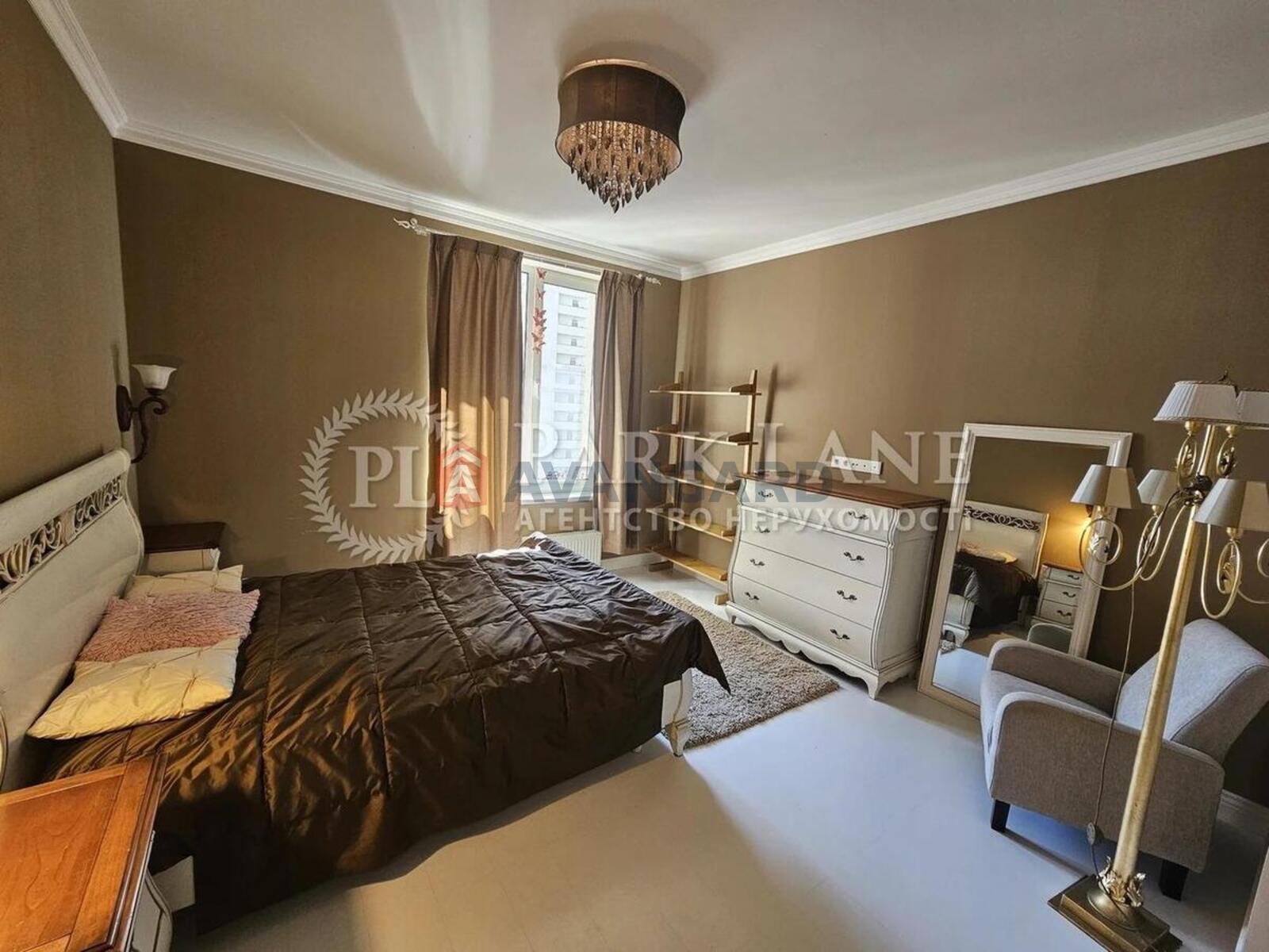 2 ��. ��������, 100/30/41 ��. �., 12/22 ������ ���� 11