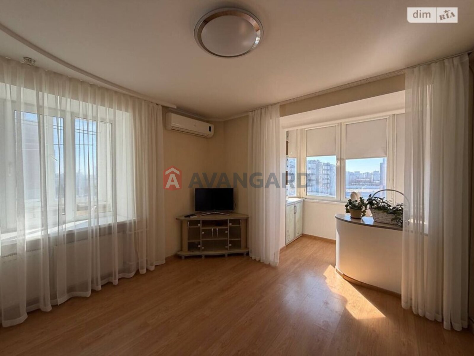 2 ��. ��������, 60/29/10 ��. �., 9/10 ������ ���� 14