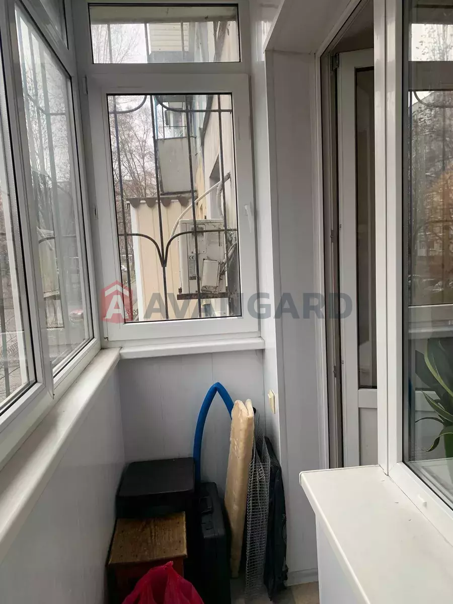 3 ��. ��������, 63/-/60 ��. �., 2/9 ������ ���� 3