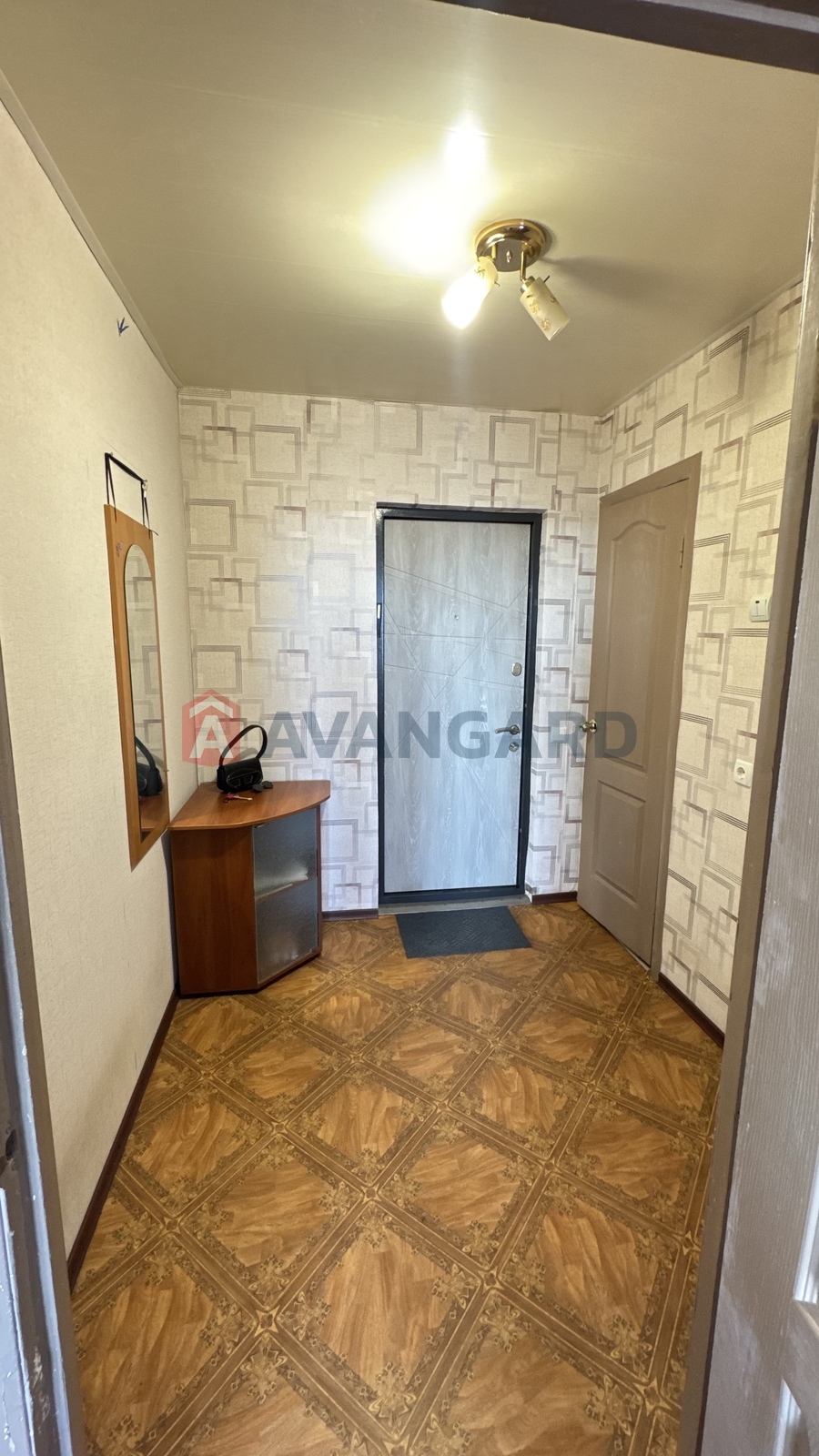 1 ��. ��������, 40,4/-/7,2 ��. �., 12/12 ������ ���� 12