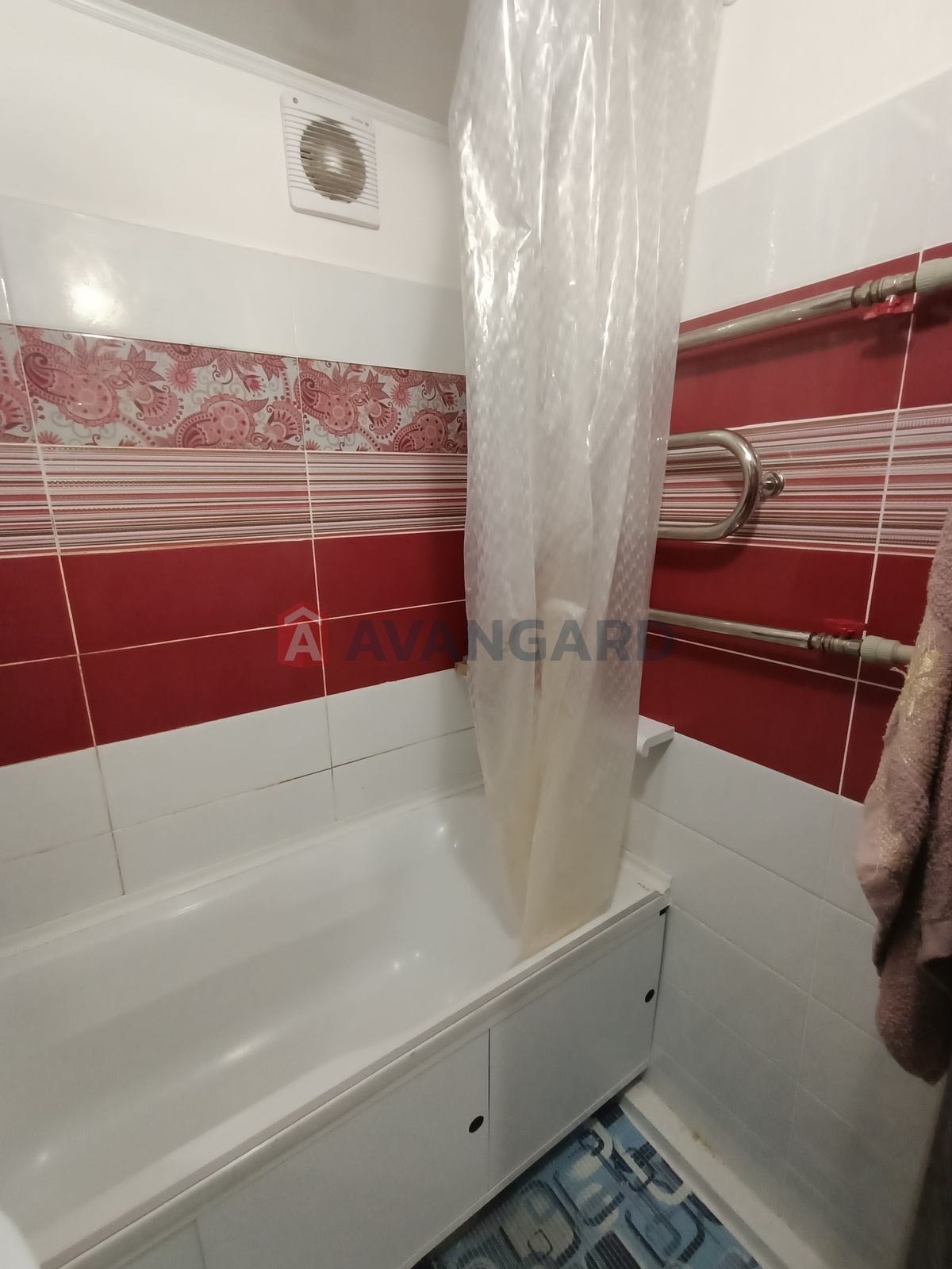 2 ��. ��������, 50/-/9 ��. �., 4/9 ������ ���� 8