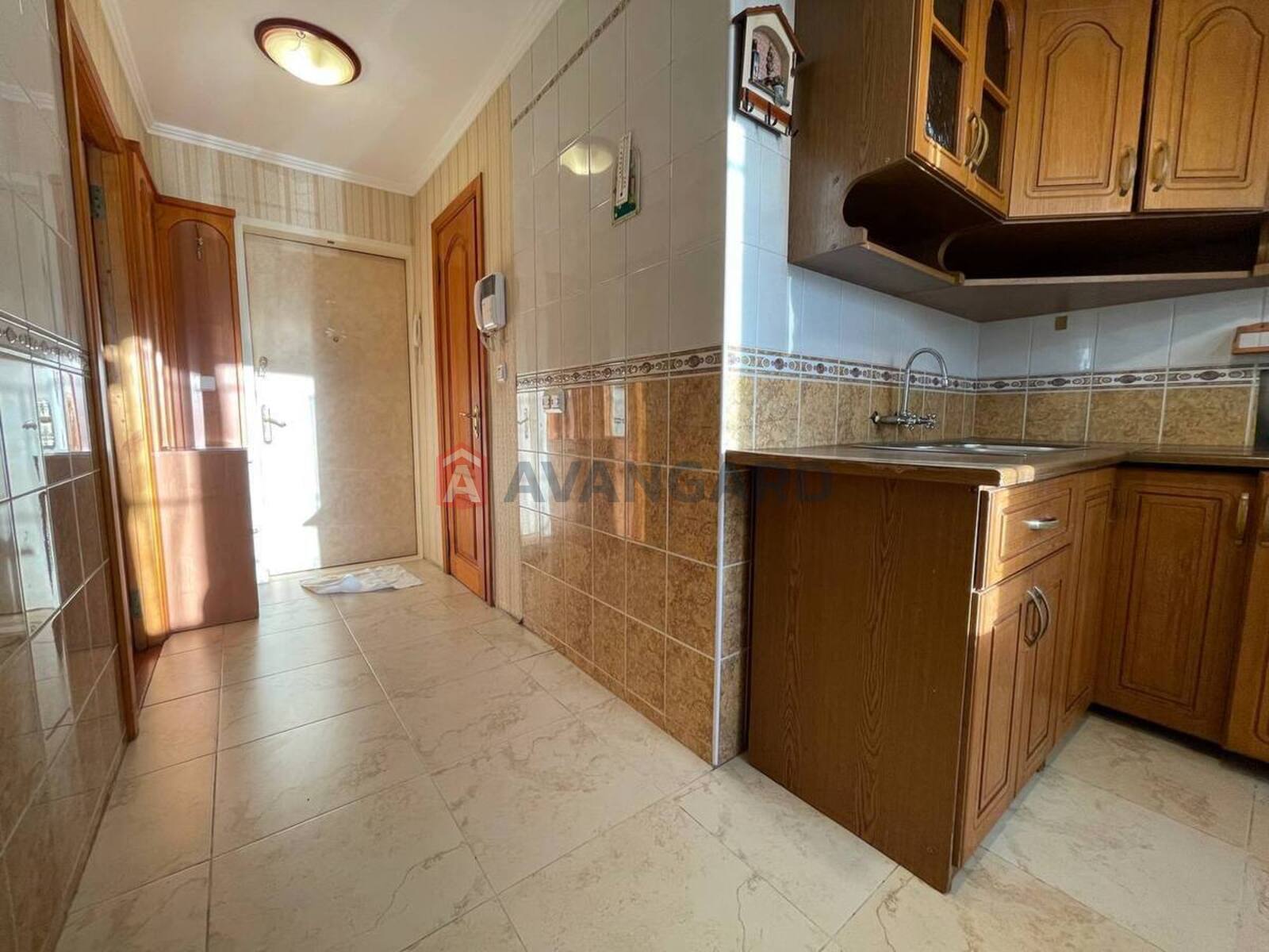 1 ����. ��������, 32/15/9 ��. �., 1/9 ���� ���� 9