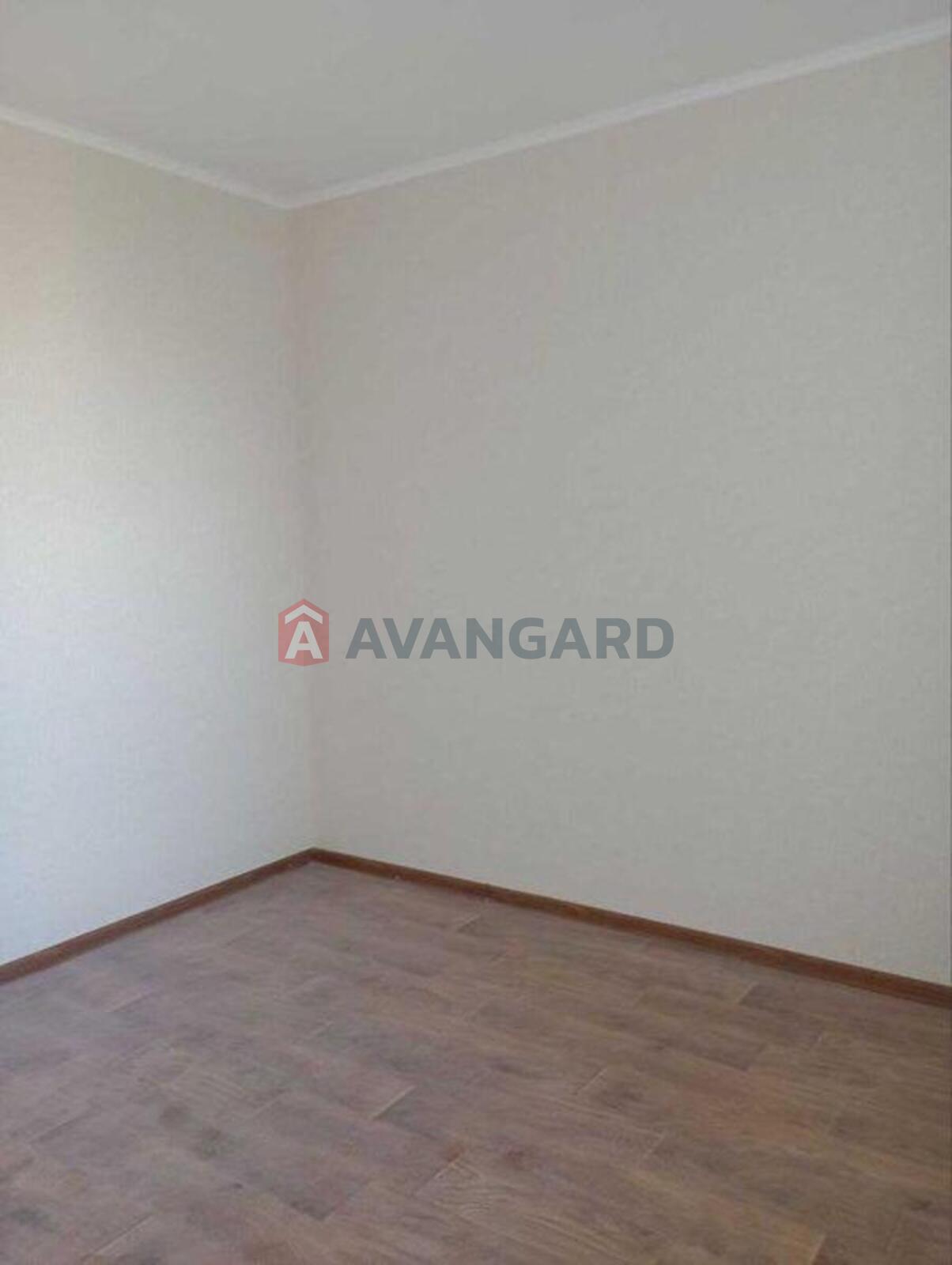 2 ��. ��������, 77/-/17 ��. �., 19/25 ������ ���� 5