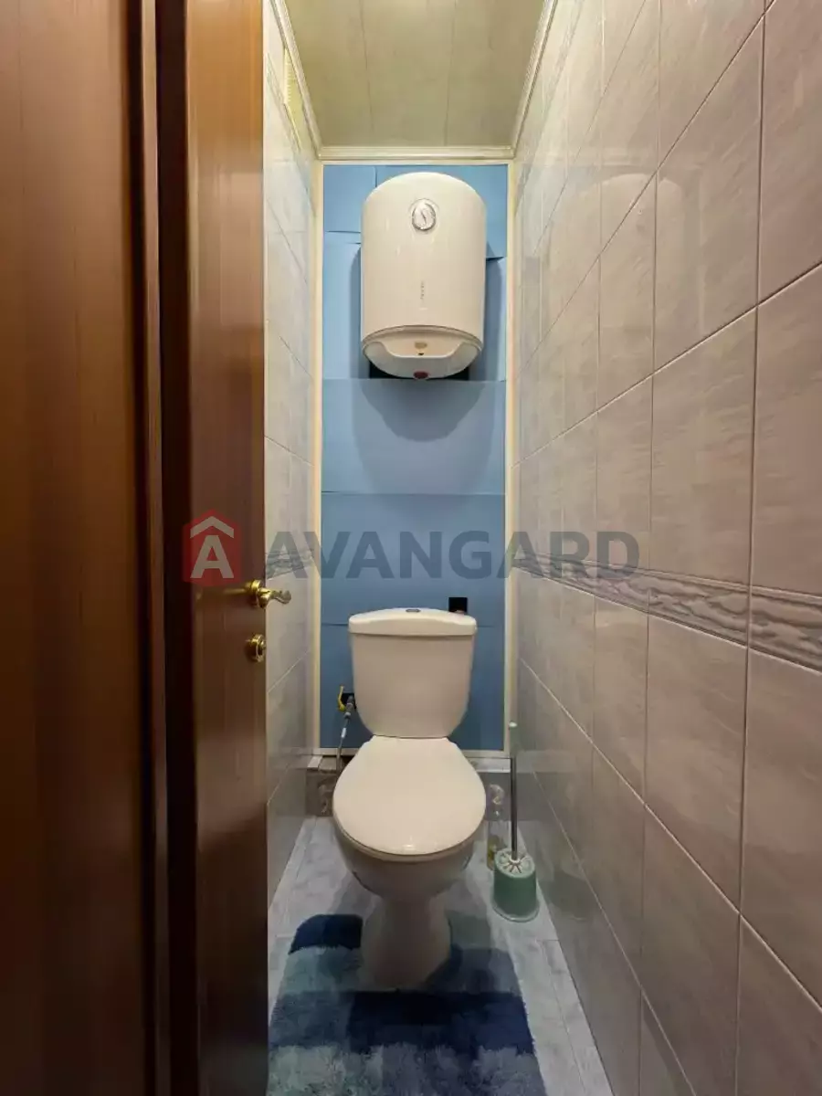 2 ��. ��������, 50/-/7 ��. �., 8/9 ������ ���� 4