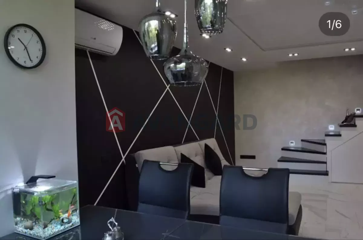 3 кім. квартира, 80/-/10 кв. м., 6/9 поверх фото 1 3 кім. квартира, 80/-/10 кв. м., 6/9 поверх фото 1