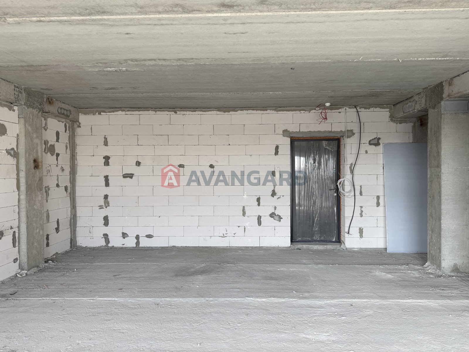 2 ��. ��������, 50/-/- ��. �., 6/10 ������ ���� 7