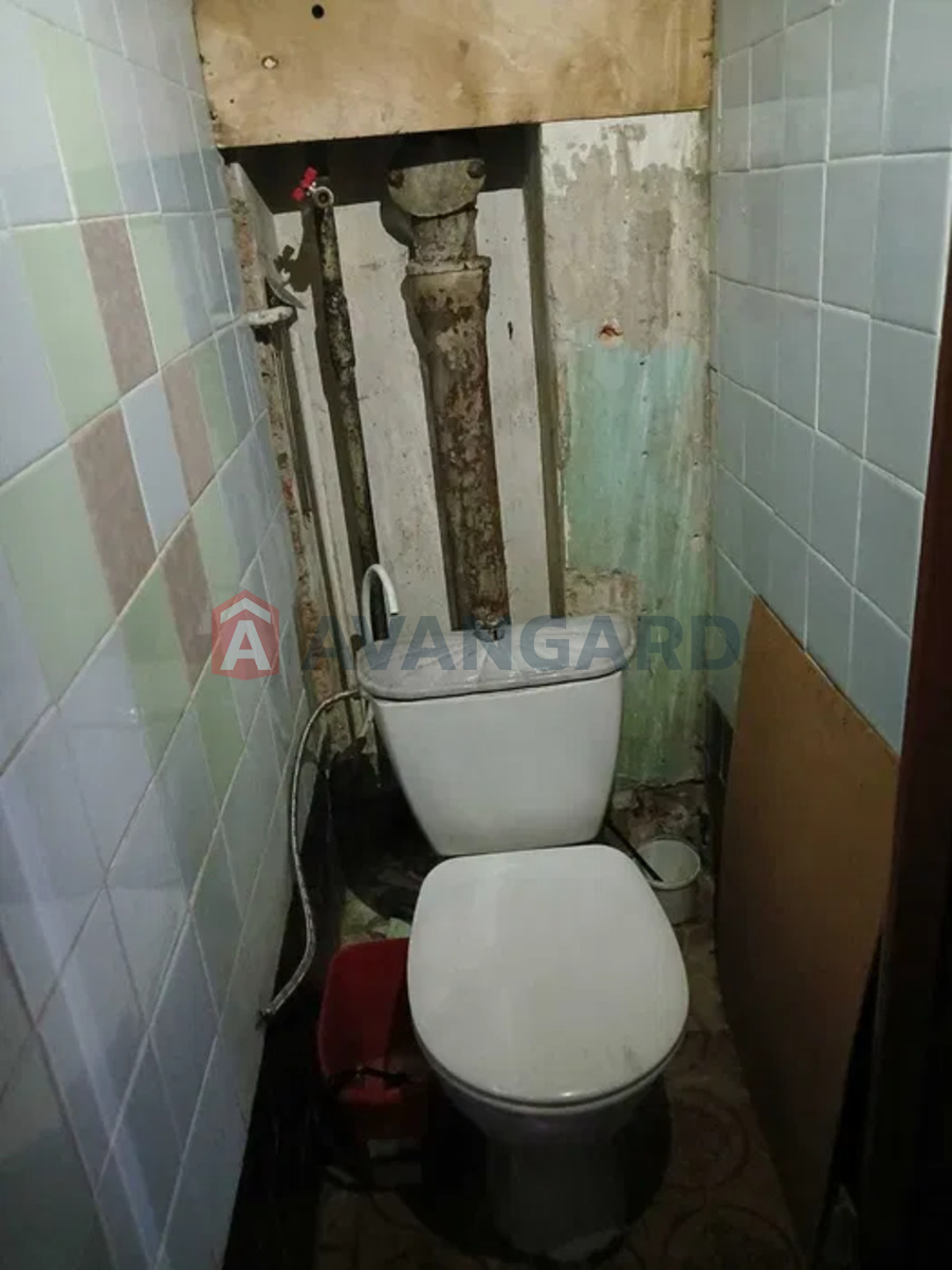 2 ��. ��������, 42/-/5 ��. �., 1/5 ������ ���� 5