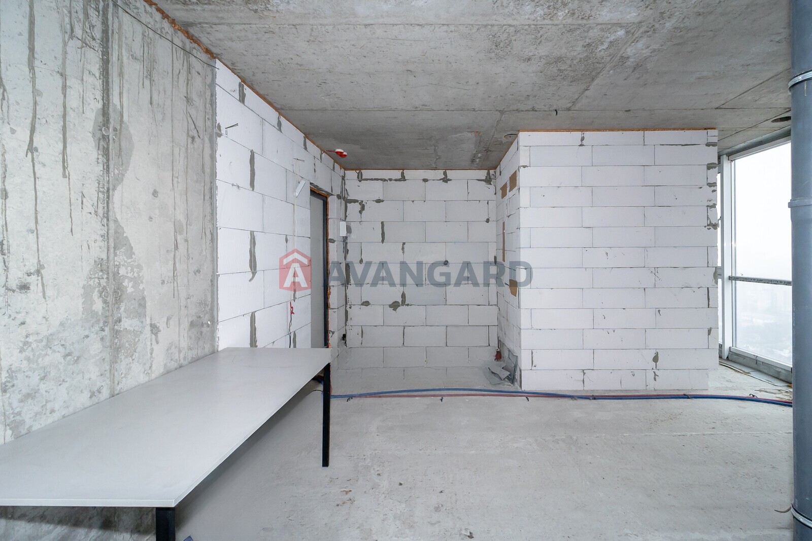 2 ����. ��������, 51,5/42/6 ��. �., 27/27 ���� ���� 7