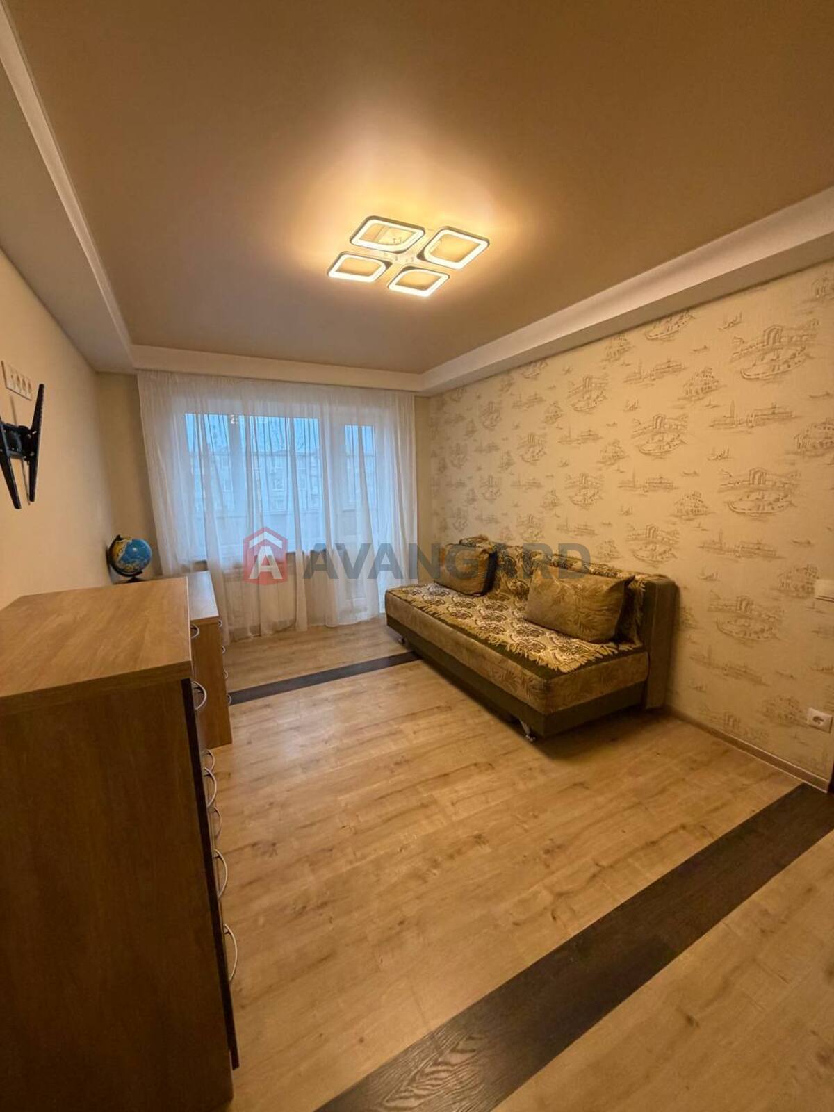 2 ����. ��������, 44/-/6 ��. �., 4/5 ���� ���� 11