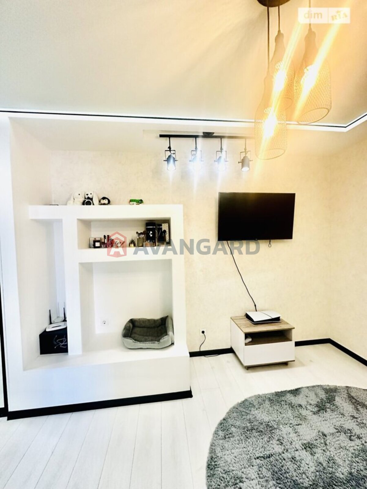 2 ��. ��������, 55/-/- ��. �., 1/9 ������ ���� 3