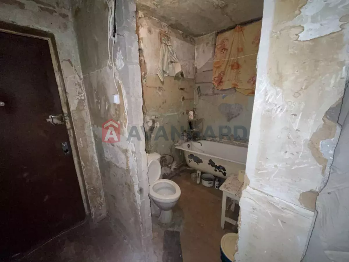 2 ��. ��������, 43/-/5 ��. �., 3/5 ������ ���� 11