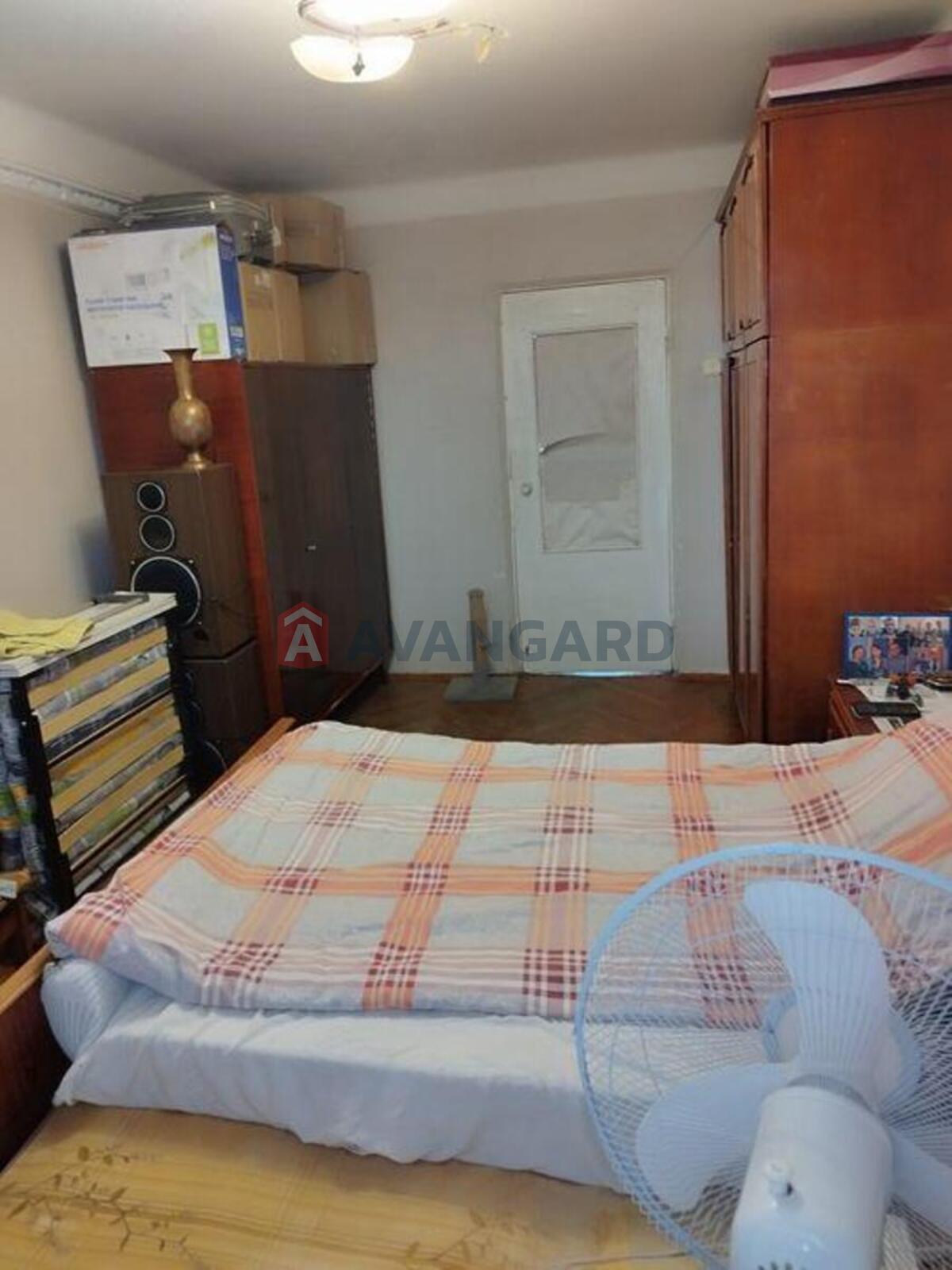 2 ��. ��������, 46/-/6 ��. �., 8/9 ������ ���� 8