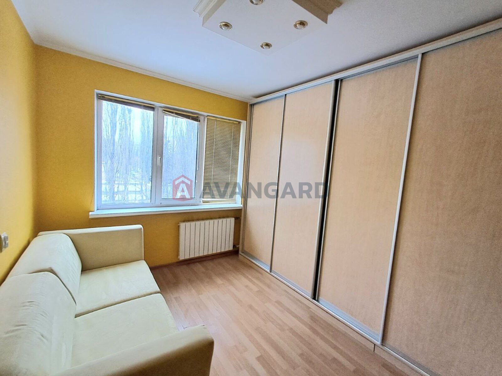 3 ��. ��������, 80/-/8 ��. �., 5/16 ������ ���� 11