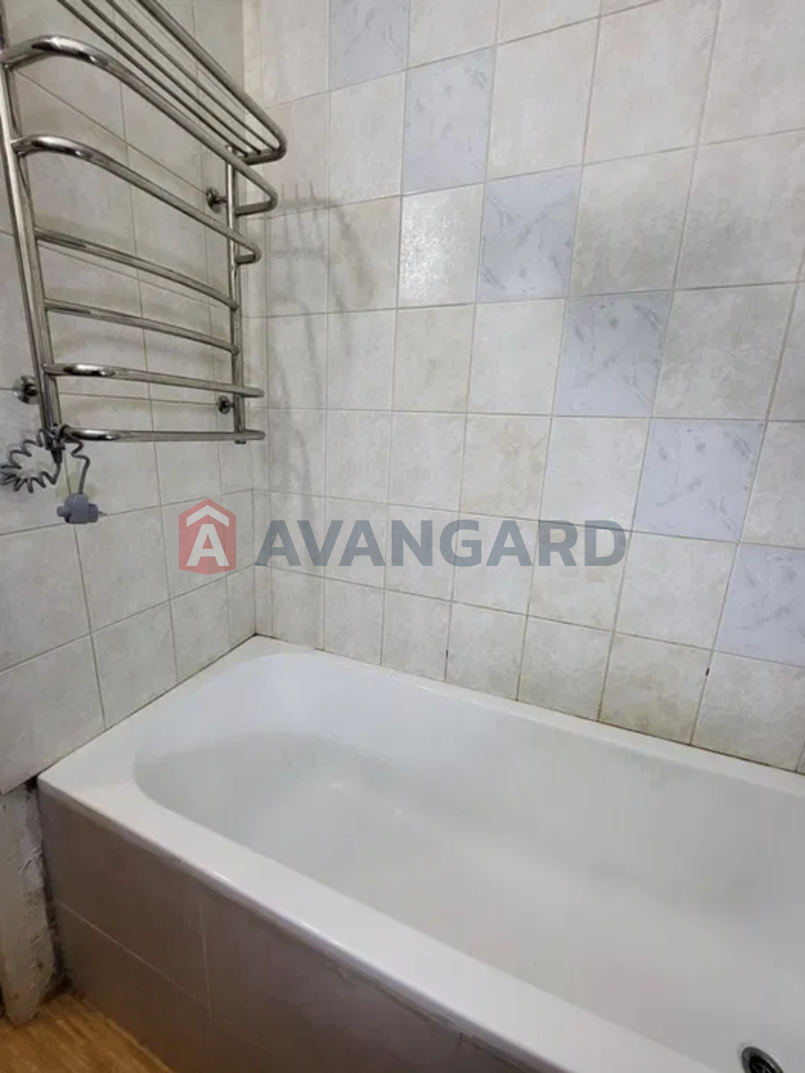 2 ����. ��������, 49/-/7 ��. �., 11/25 ���� ���� 11