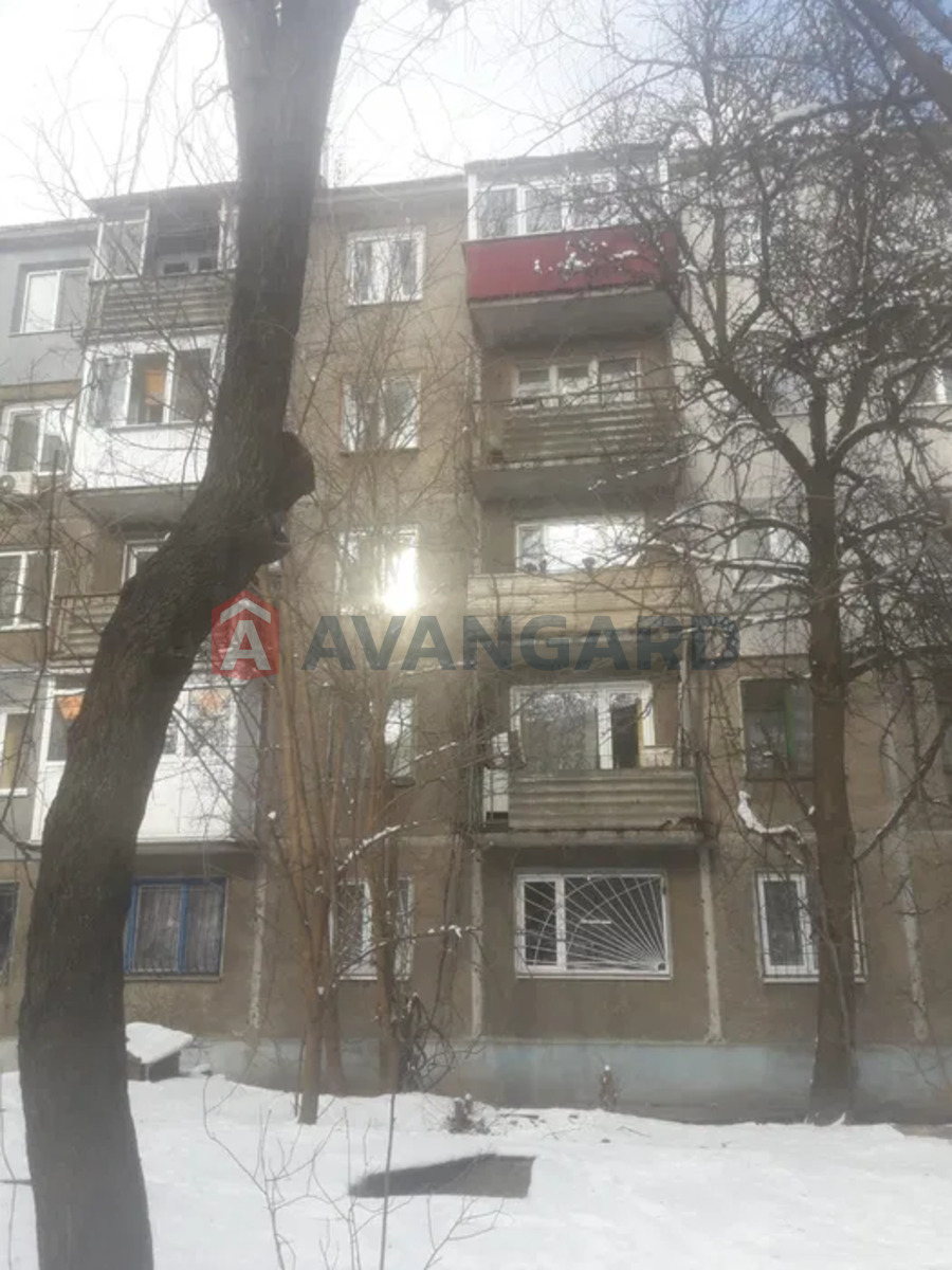 1 ��. ��������, 30/-/6 ��. �., 4/5 ������ ���� 3