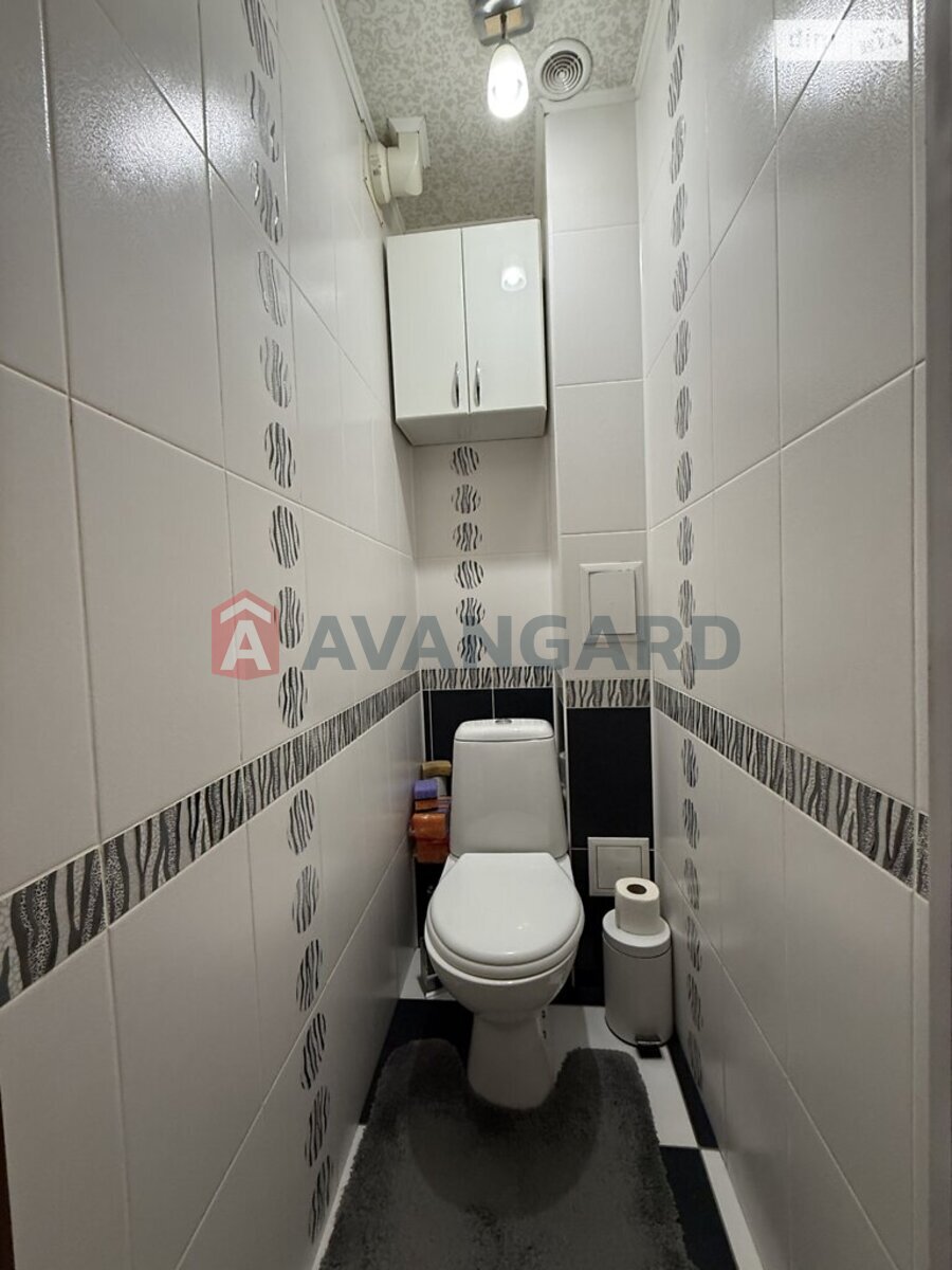 2 ����. ��������, 50/29/8 ��. �., 3/9 ���� ���� 6