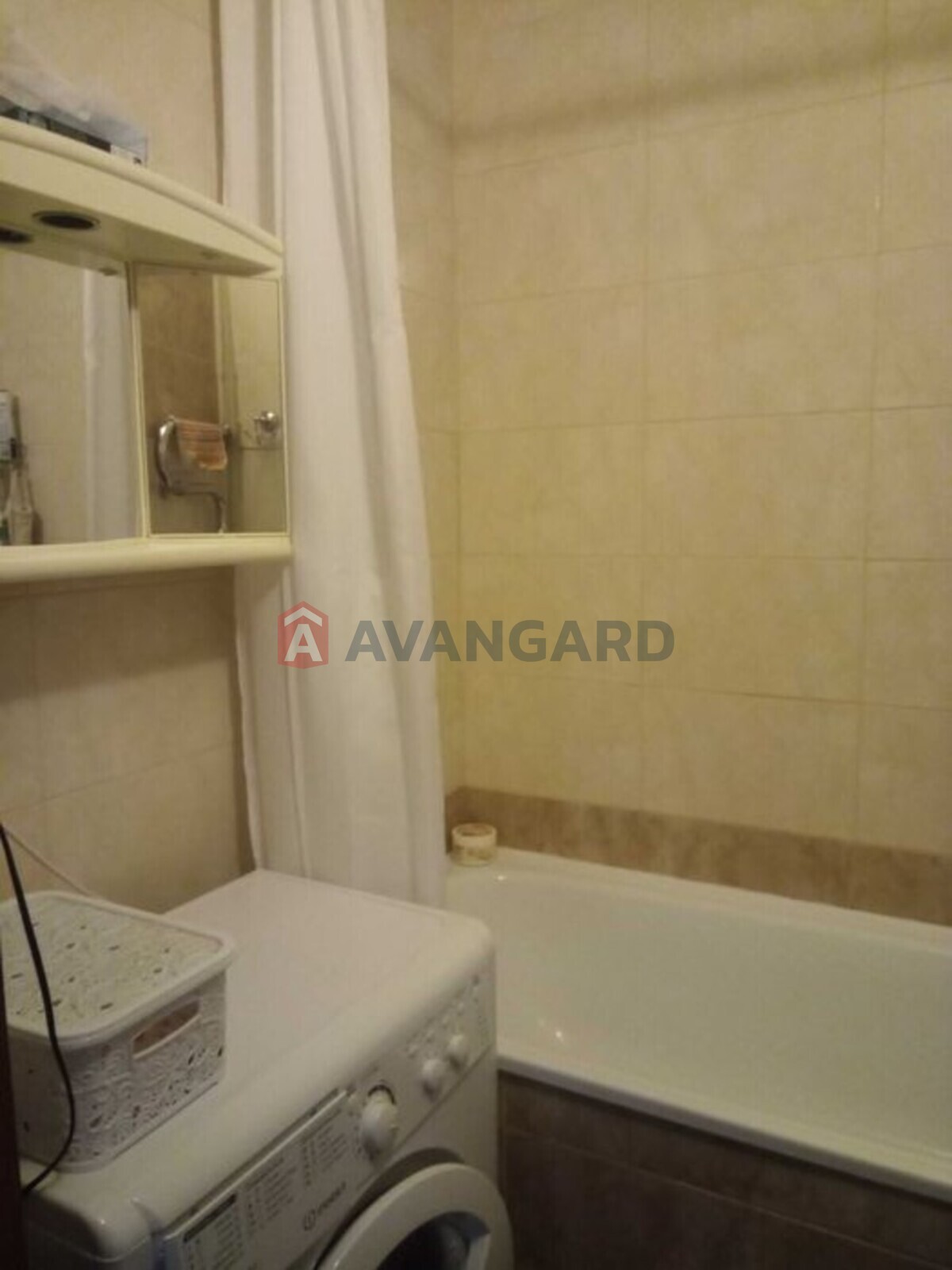 1 ��. ��������, 40/-/8 ��. �., 9/9 ������ ���� 6