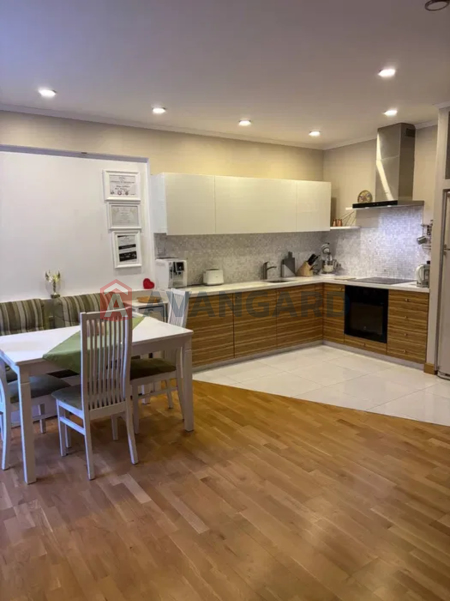 3 комн. квартира, 86/-/35 кв. м., 1/9 этаж фото 1 3 комн. квартира, 86/-/35 кв. м., 1/9 этаж фото 1