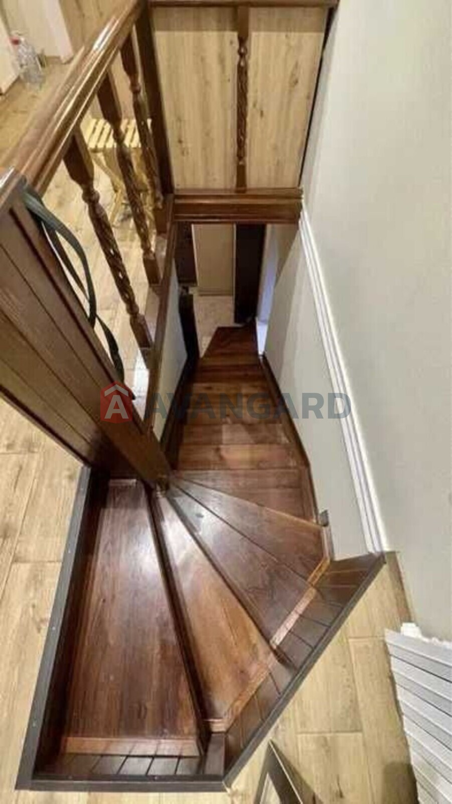 3 ����. ��������, 95/-/13 ��. �., 2/2 ���� ���� 13