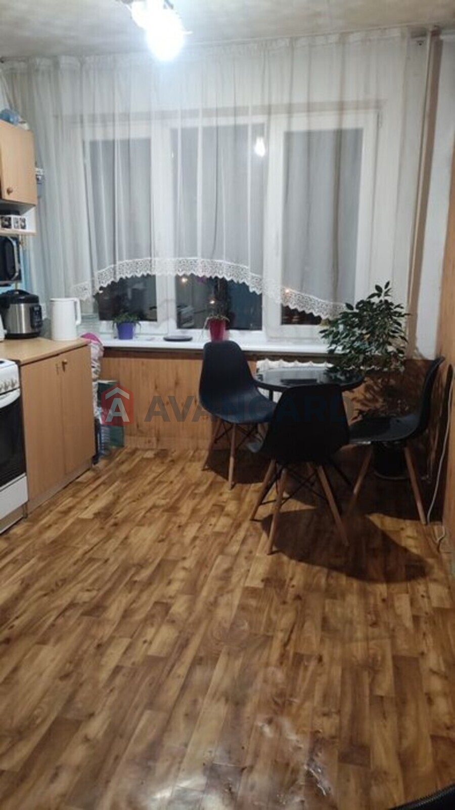 3 . , 66/-/9 . ., 6/9   8