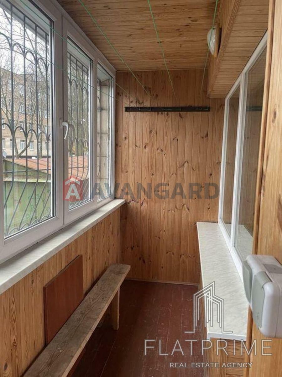 3 ����. ��������, 82 / 43 / 12 �? ��. �., 1/9 ���� ���� 12