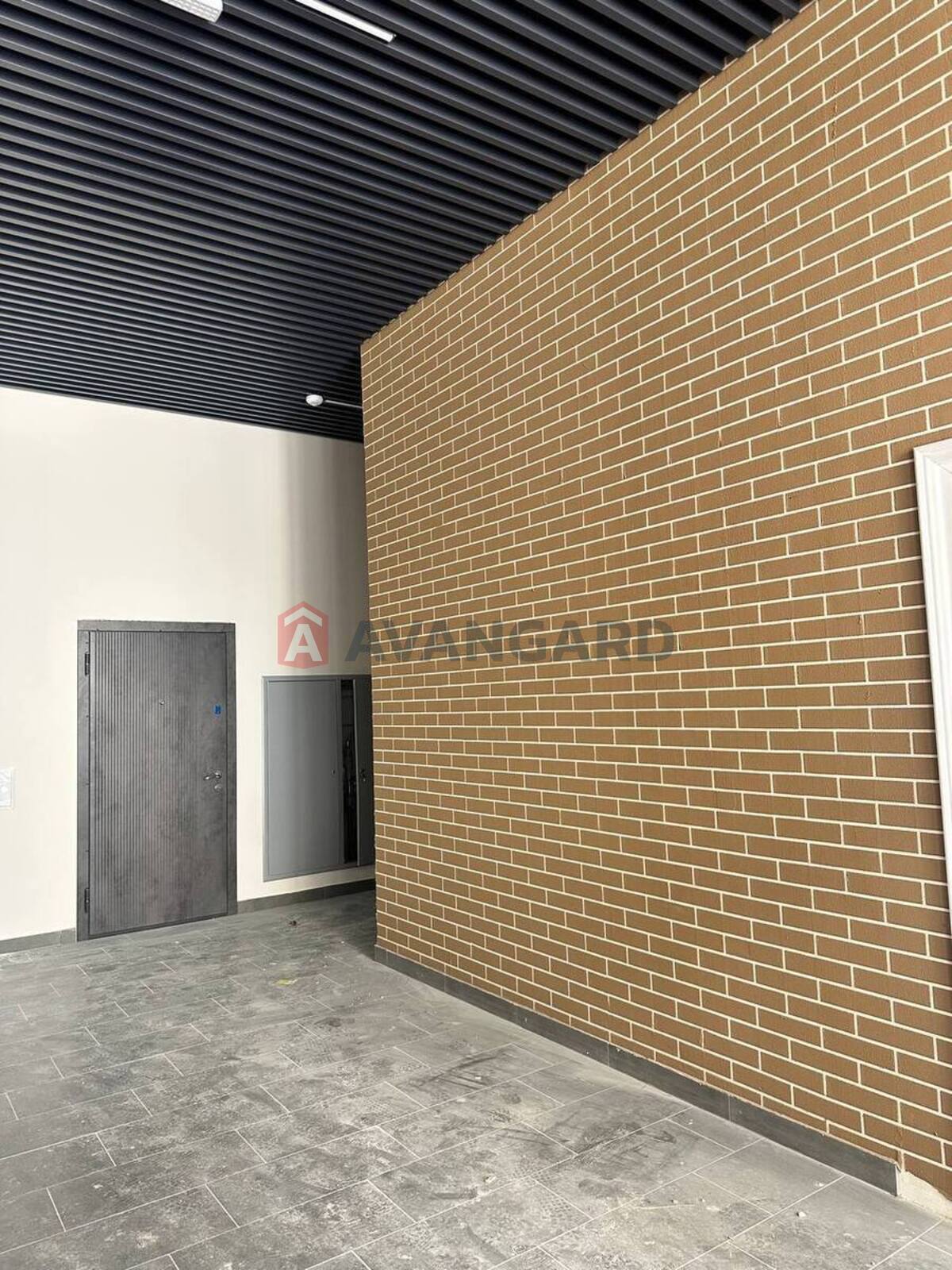 1 ��. ��������, 40/17/14 ��. �., 3/6 ������ ���� 4