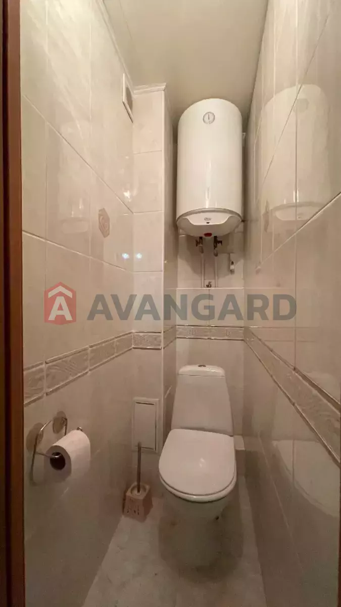 2 ��. ��������, 53/28/8 ��. �., 10/16 ������ ���� 8