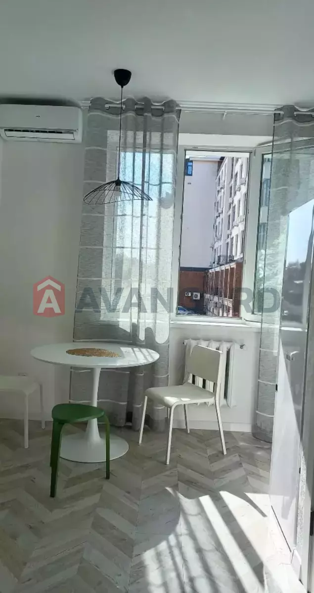 1 ��. ��������, 26/11/5 ��. �., 2/3 ������ ���� 10