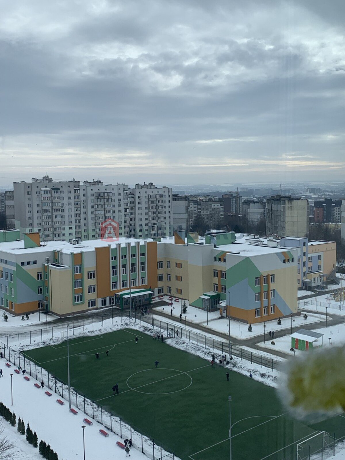 1 ����. ��������, 48/18/14 ��. �., 10/10 ���� ���� 4