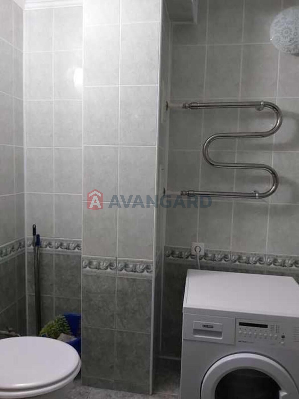 2 ��. ��������, 66/-/8 ��. �., 15/18 ������ ���� 15