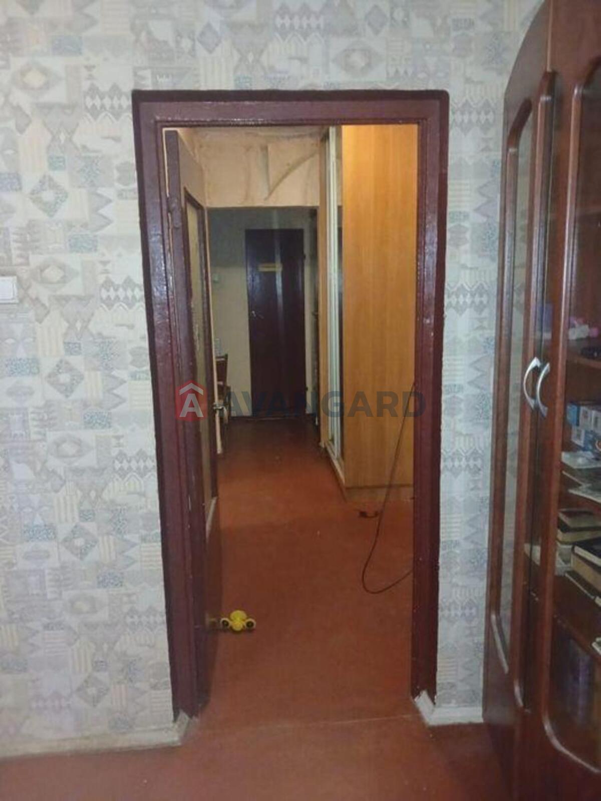 2 ��. ��������, 53/-/8 ��. �., 6/9 ������ ���� 6