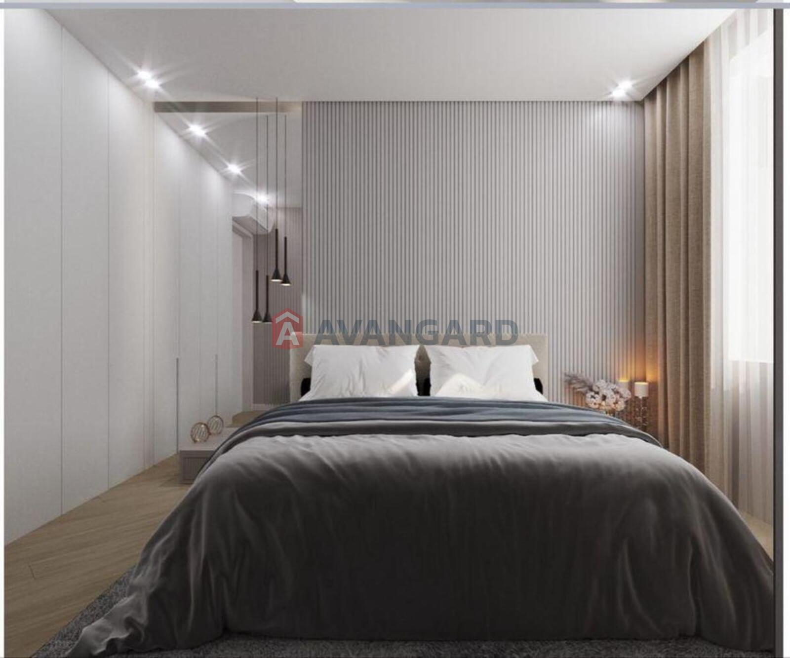 3 ����. ��������, 93/-/30 ��. �., 15/25 ���� ���� 7