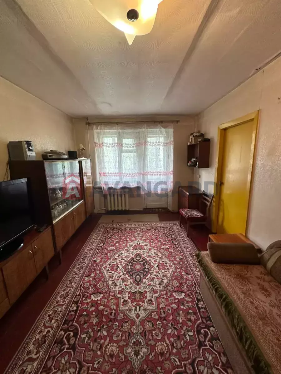 2 ��. ��������, 43/29/5 ��. �., 3/5 ������ ���� 12