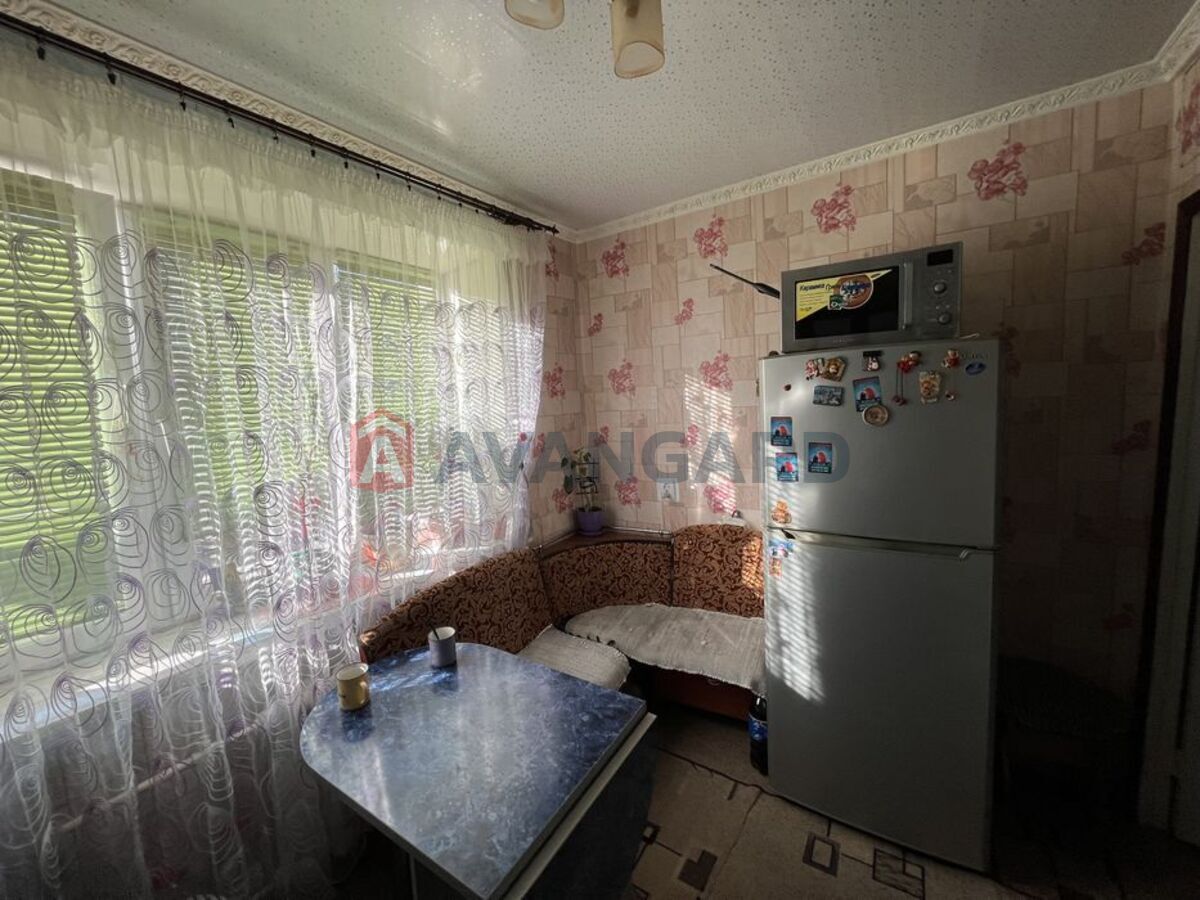 2 ��. ��������, 51/-/6 ��. �., 3/5 ������ ���� 2