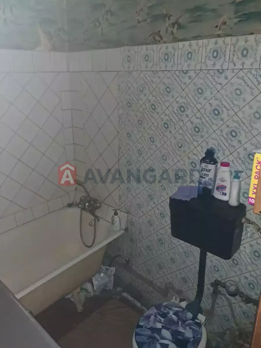 2 ��. ��������, 46/28/5 ��. �., 3/5 ������ ���� 10