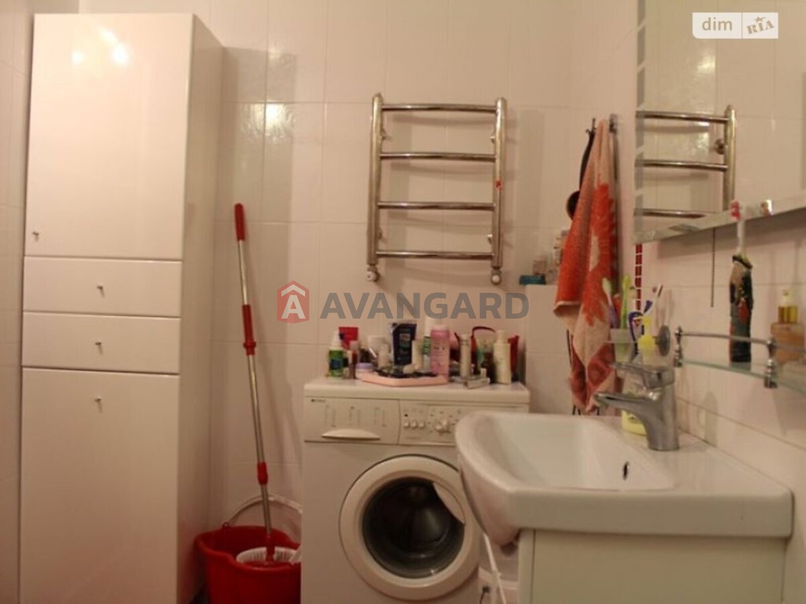 2 ��. ��������, 65/37/11 ��. �., 5/10 ������ ���� 21