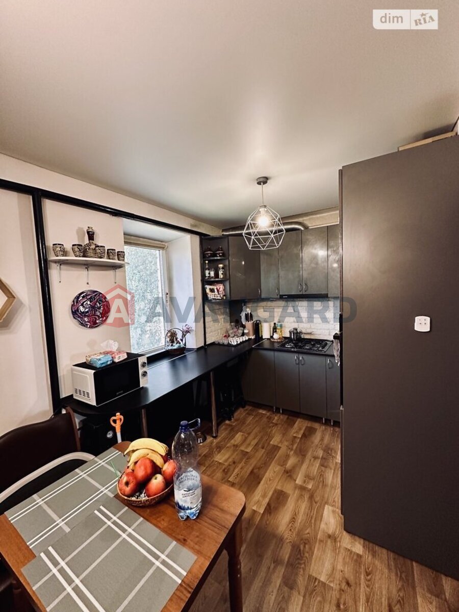 2 ����. ��������, 53/-/- ��. �., 4/5 ���� ���� 1