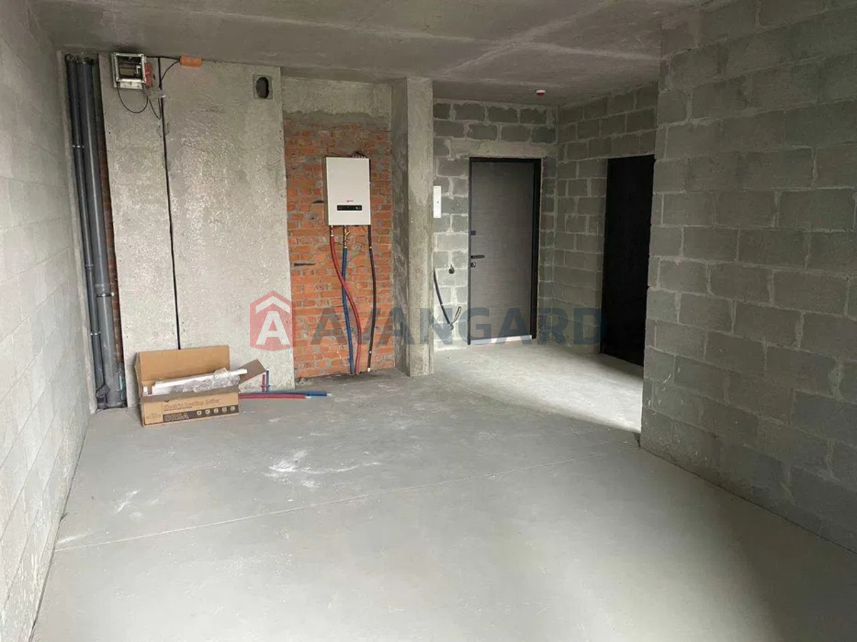 1 ��. ��������, 48/-/10 ��. �., 9/12 ������ ���� 7